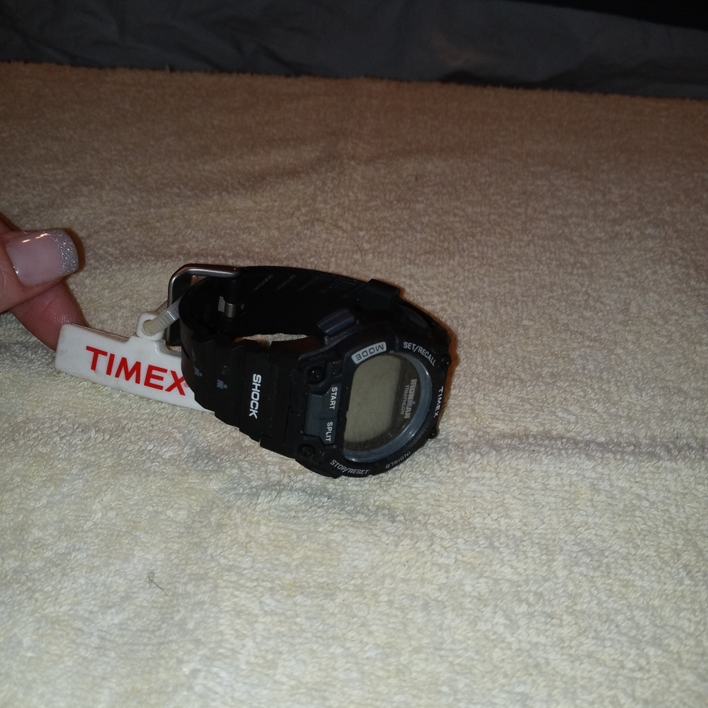 Timex watch - Picture 2 of 3